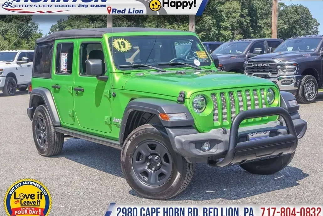2019 Jeep Wrangler Unlimited Sport photo 1
