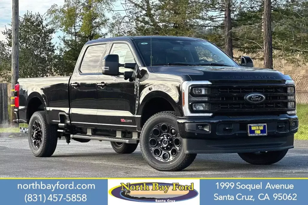 2024 Ford F-350 Lariat photo 1