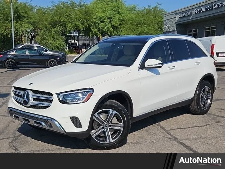 2021 Mercedes Benz GLC 300 photo 1