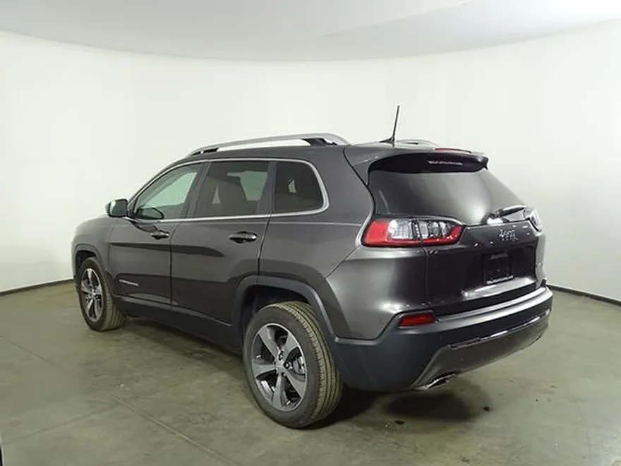 2019 Jeep Cherokee Limited photo 1