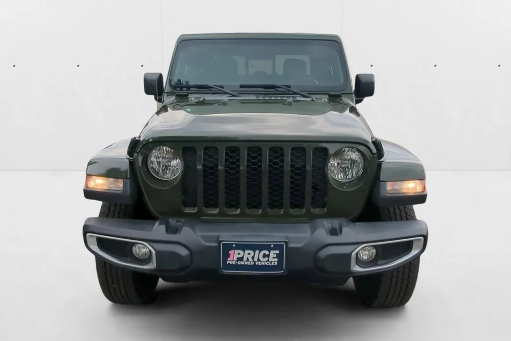 2021 Jeep Gladiator Sport S photo 1