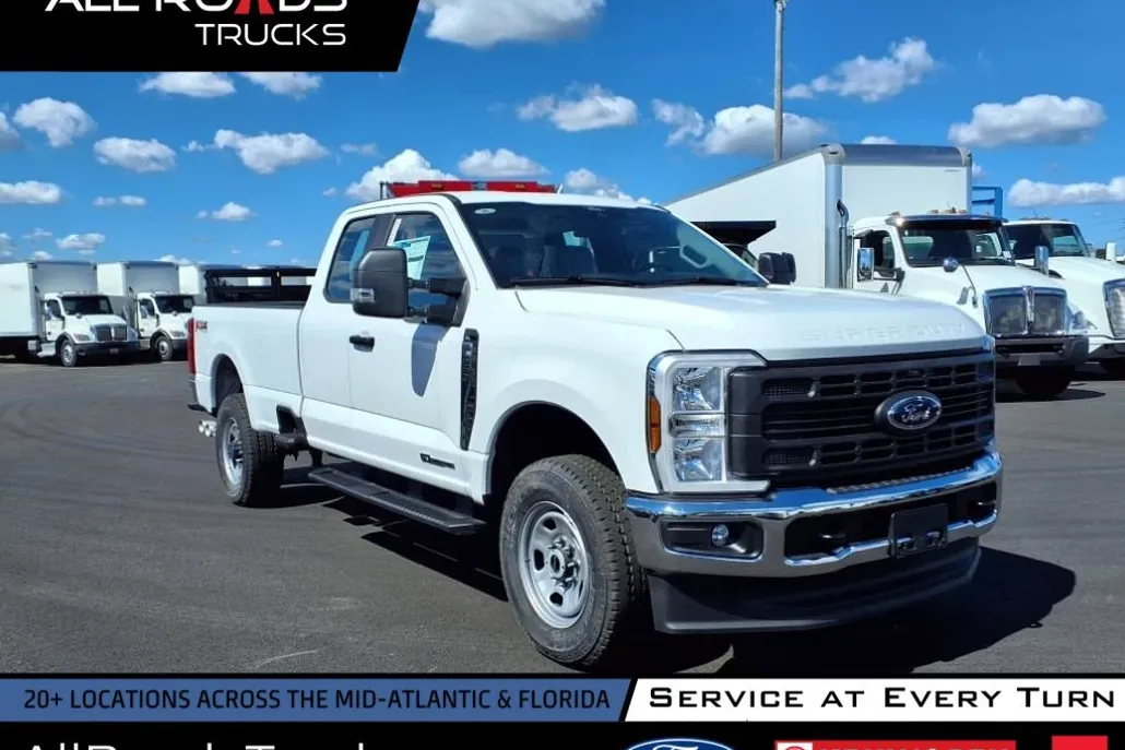 2025 Ford F-350 XL photo 1