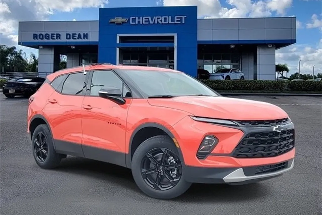 2025 Chevrolet Blazer 3LT photo 1