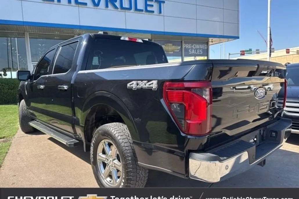 2024 Ford F-150 XLT photo 1
