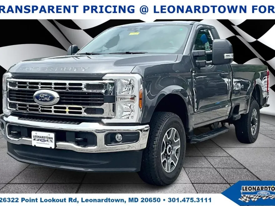 2025 Ford F-350 XLT photo 1