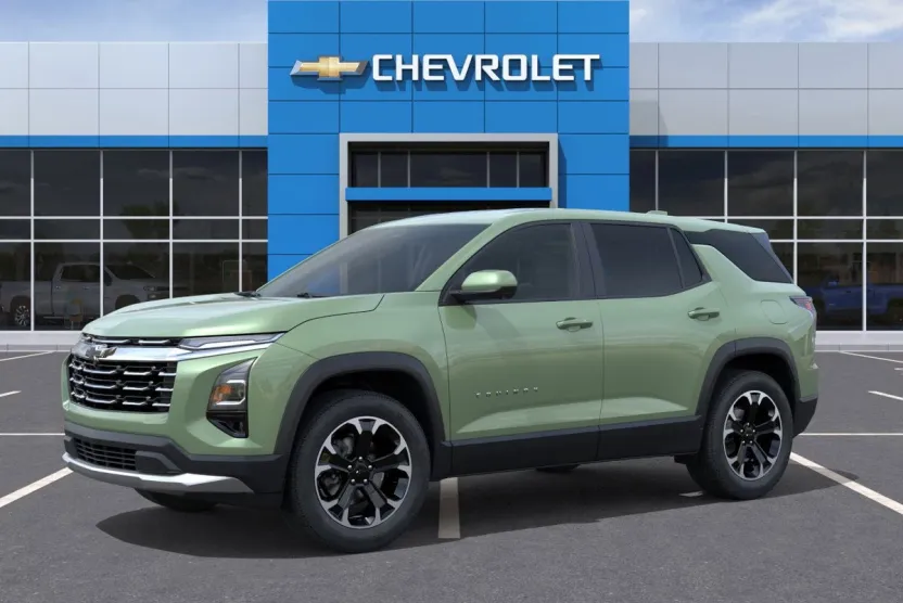 2026 Chevrolet Equinox LT photo 1