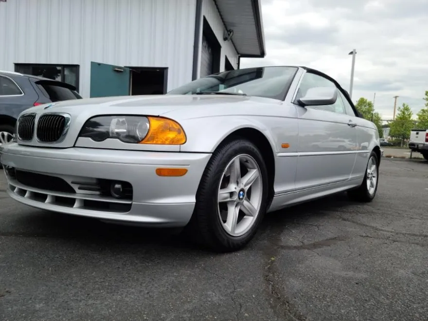 2002 Bmw 325Ci 3-Series photo 1