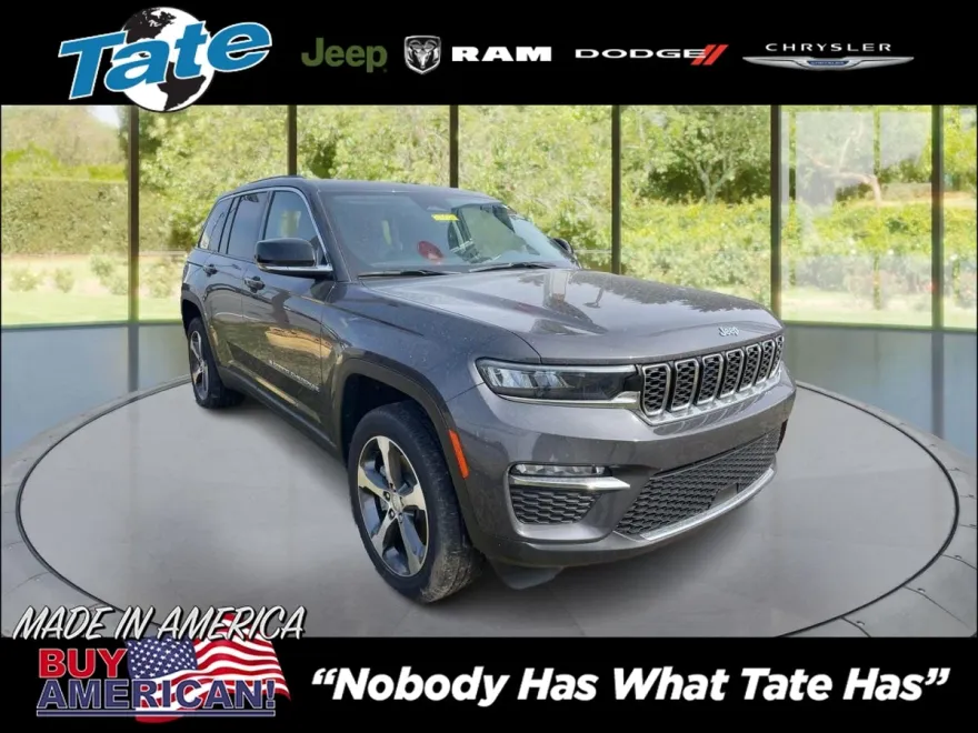 2023 Jeep Cherokee 4xe Sport photo 1