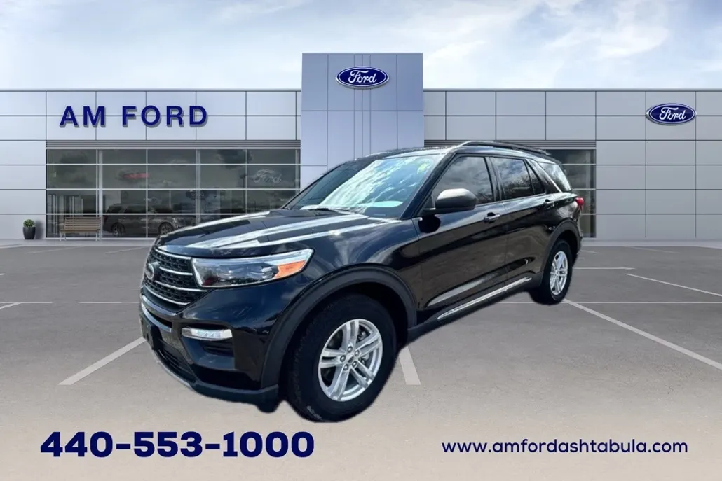2022 Ford Explorer XLT photo 1