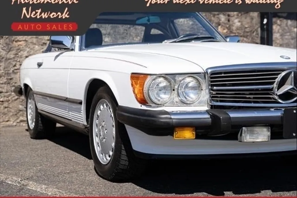 1986 Mercedes Benz 560 photo 1
