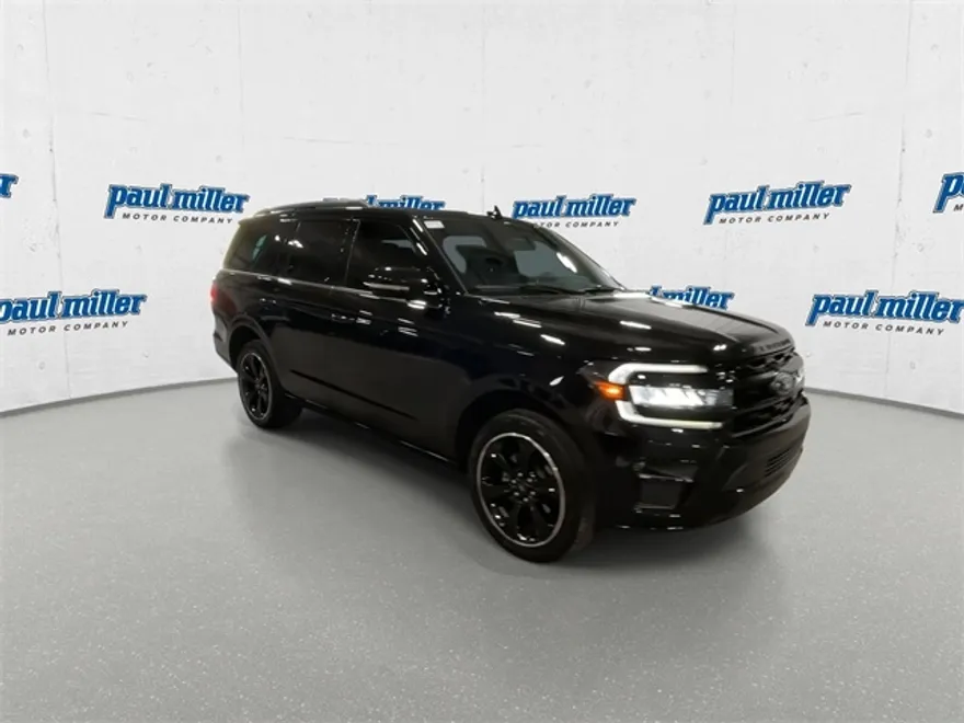 2024 Ford Expedition Limited photo 1