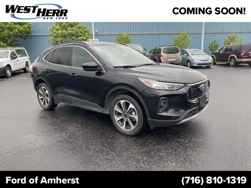 2024 Ford Escape Platinum photo 1