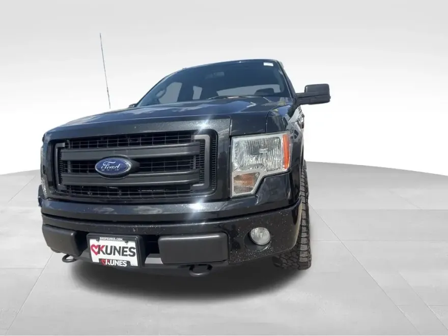 2014 Ford F-150 STX photo 1