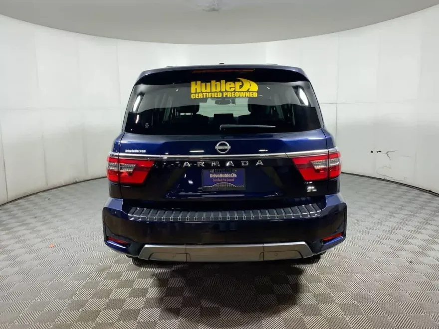 2023 Nissan Armada SL photo 1