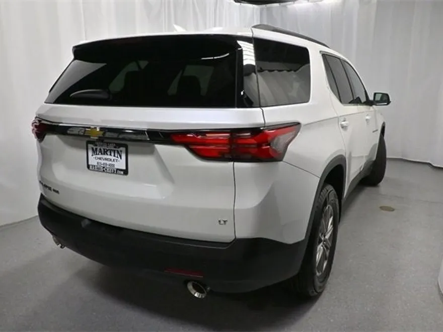 2023 Chevrolet Traverse Cloth photo 1