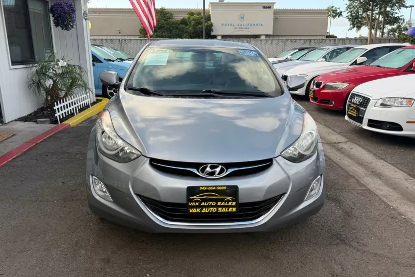 2013 Hyundai Elantra GLS Limited GS SE Tech photo 1