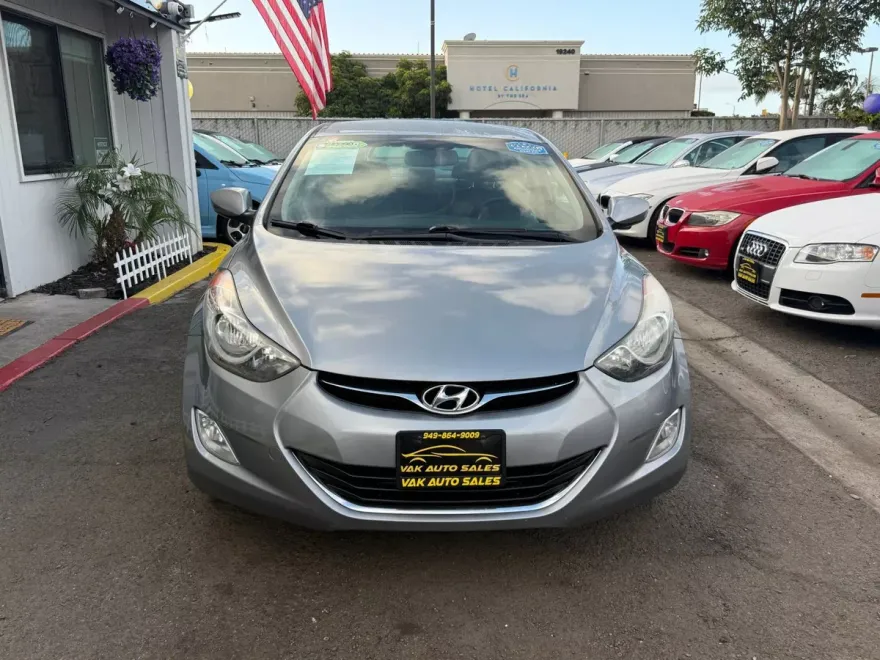 2013 Hyundai Elantra GLS Limited GS SE Tech photo 1