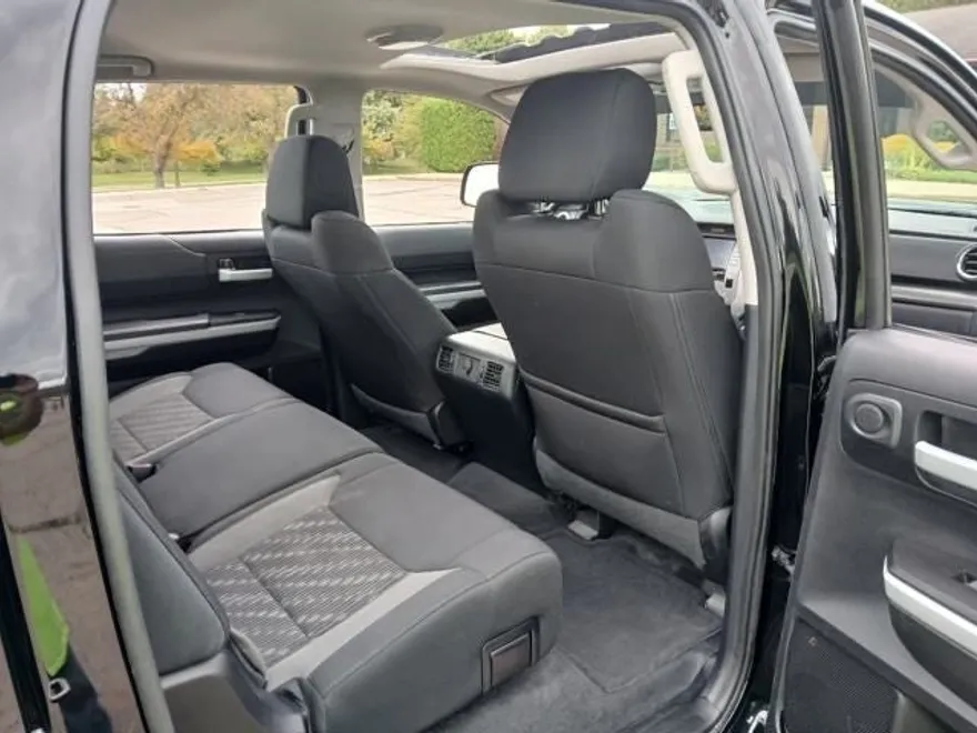 2019 Toyota Tundra SR5 Grade photo 1
