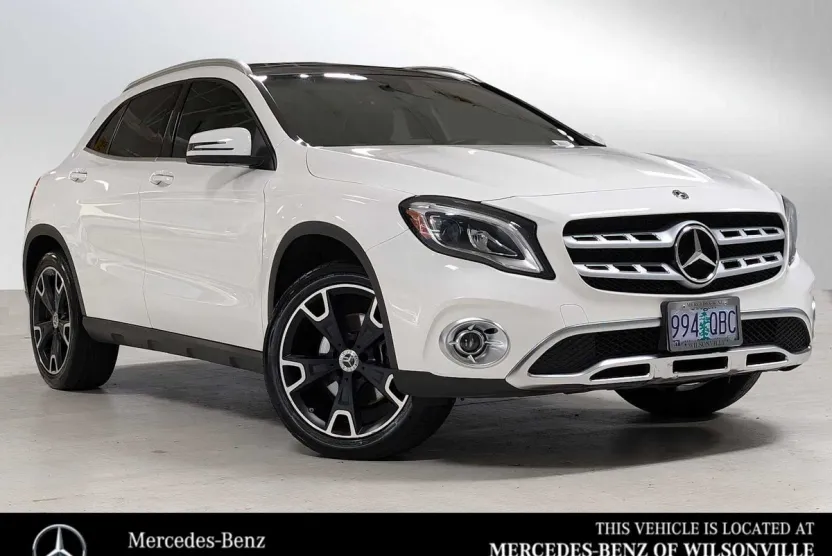 2020 Mercedes Benz GLA 250 photo 1