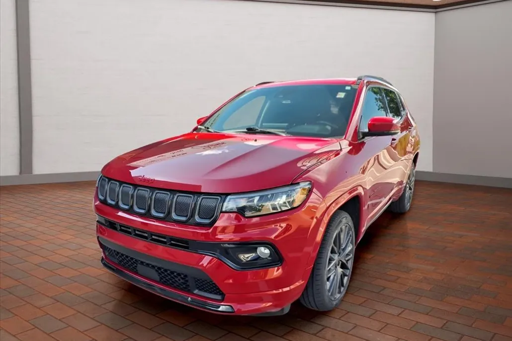 2022 Jeep Compass Limited photo 1