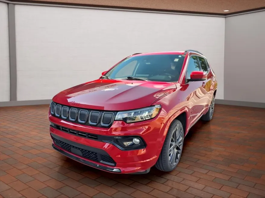 2022 Jeep Compass Limited photo 1