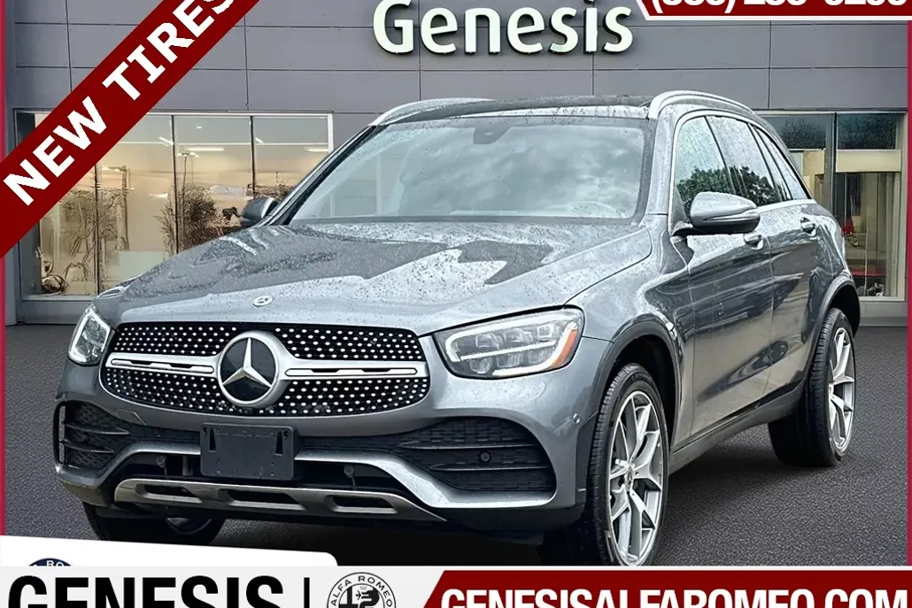 2021 Mercedes Benz GLC 300 photo 1