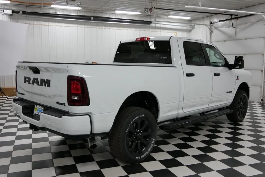 2026 Ram 3500 Big Horn photo 1