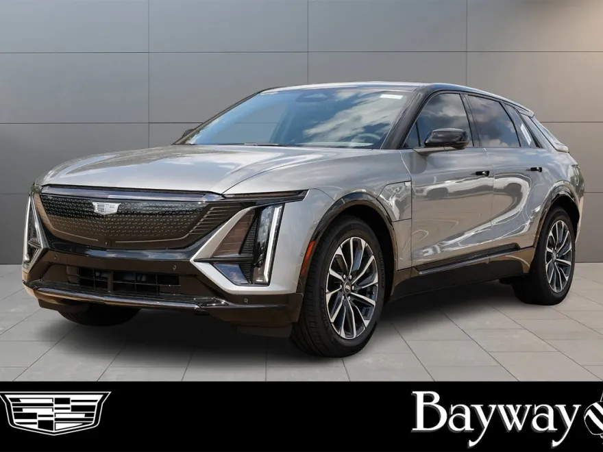 2025 Cadillac Lyriq Sport photo 1