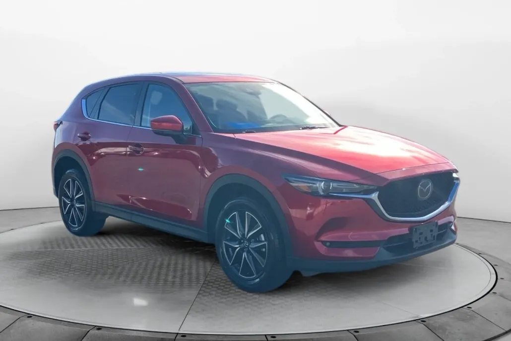 2017 Mazda CX-5 Grand Touring photo 1