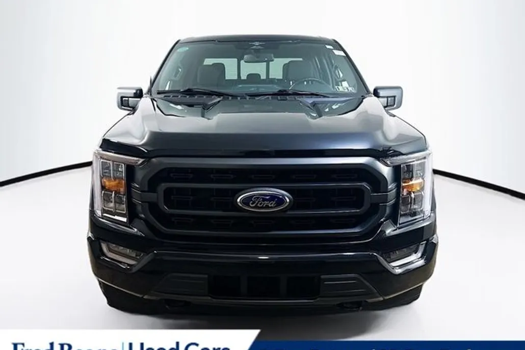 2023 Ford F-150 XLT photo 1