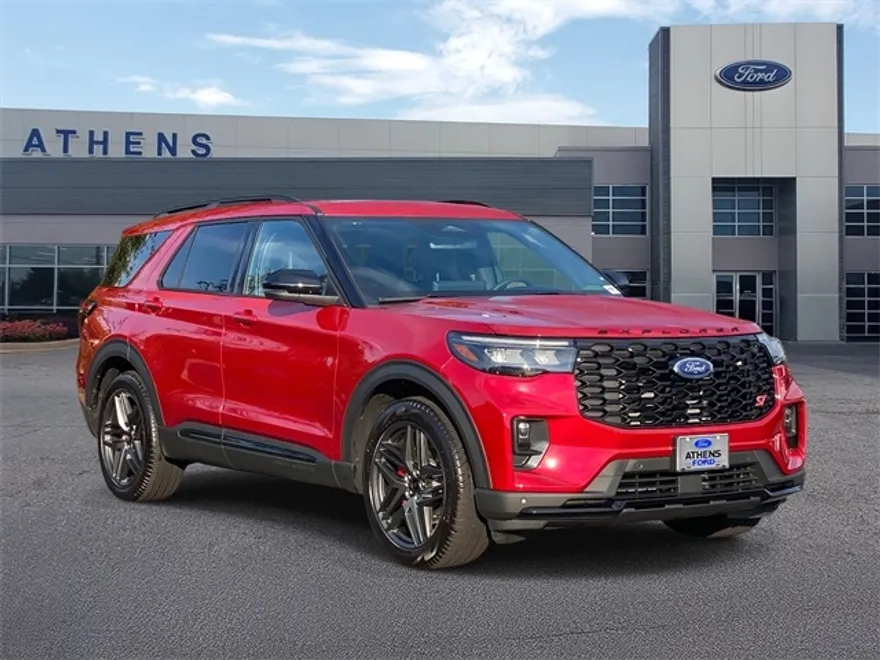 2025 Ford Explorer ST photo 1