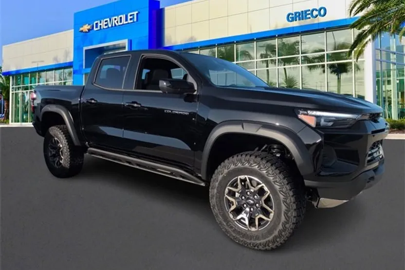 2026 Chevrolet Colorado ZR2 photo 1