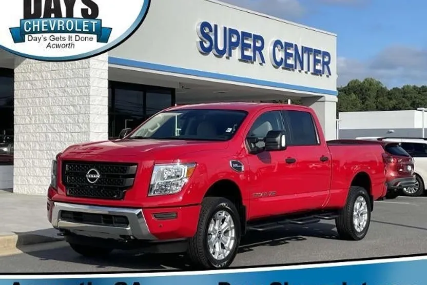 2024 Nissan Titan Crew Cab SV photo 1