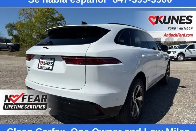 2021 Jaguar F-PACE P250 S photo 1