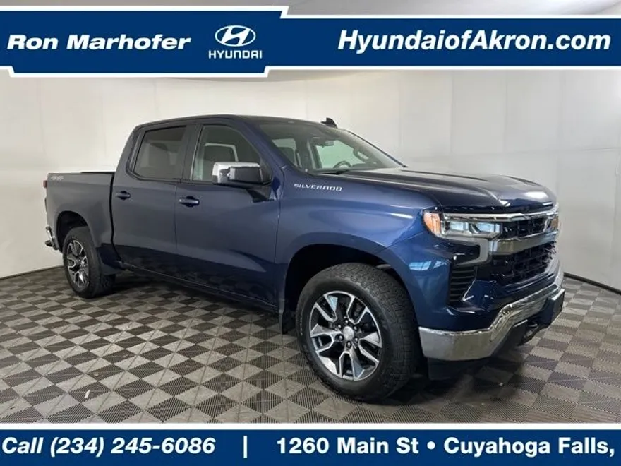 2022 Chevrolet Silverado 1500 LT photo 1