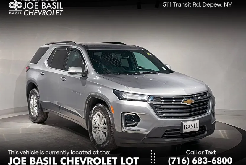 2023 Chevrolet Traverse photo 1
