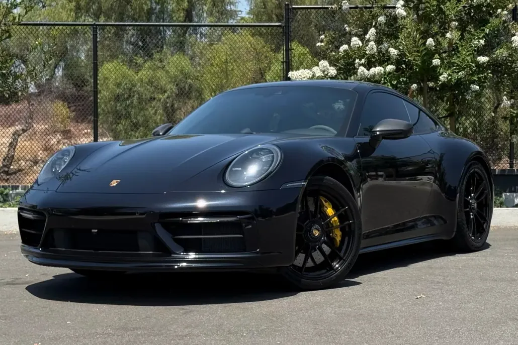 2024 Porsche 911 GTS photo 1