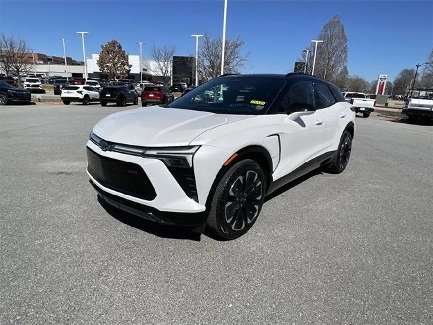 2025 Chevrolet Blazer EV RS photo 1