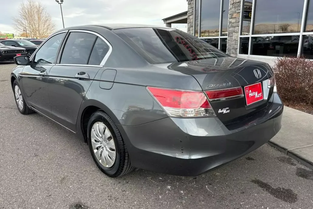 2012 Honda Accord LX photo 1