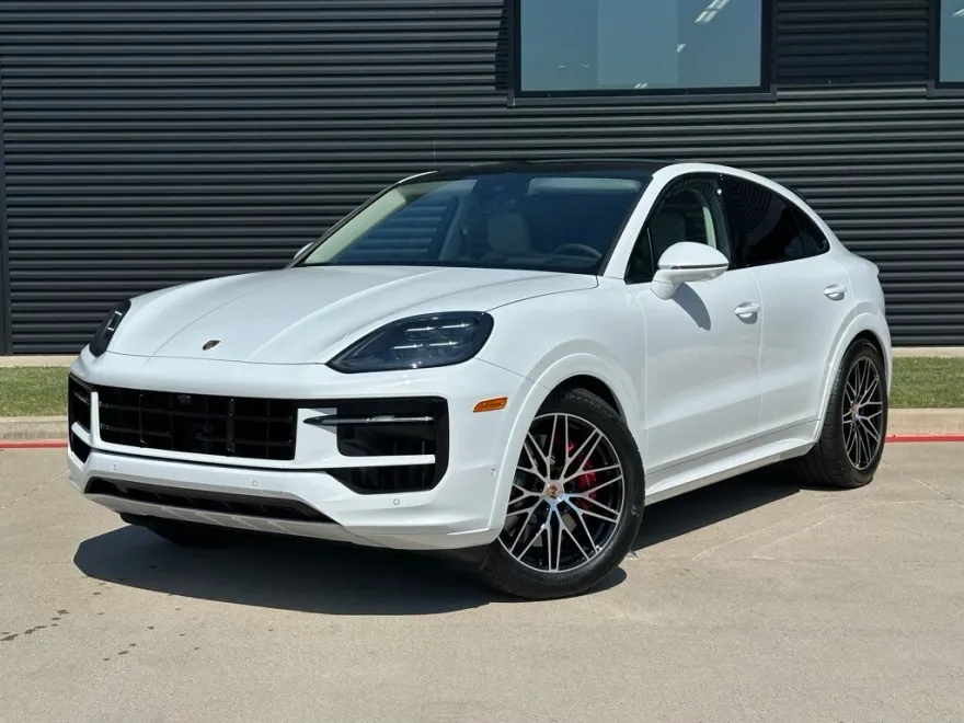 2026 Porsche Cayenne S Coupe photo 1