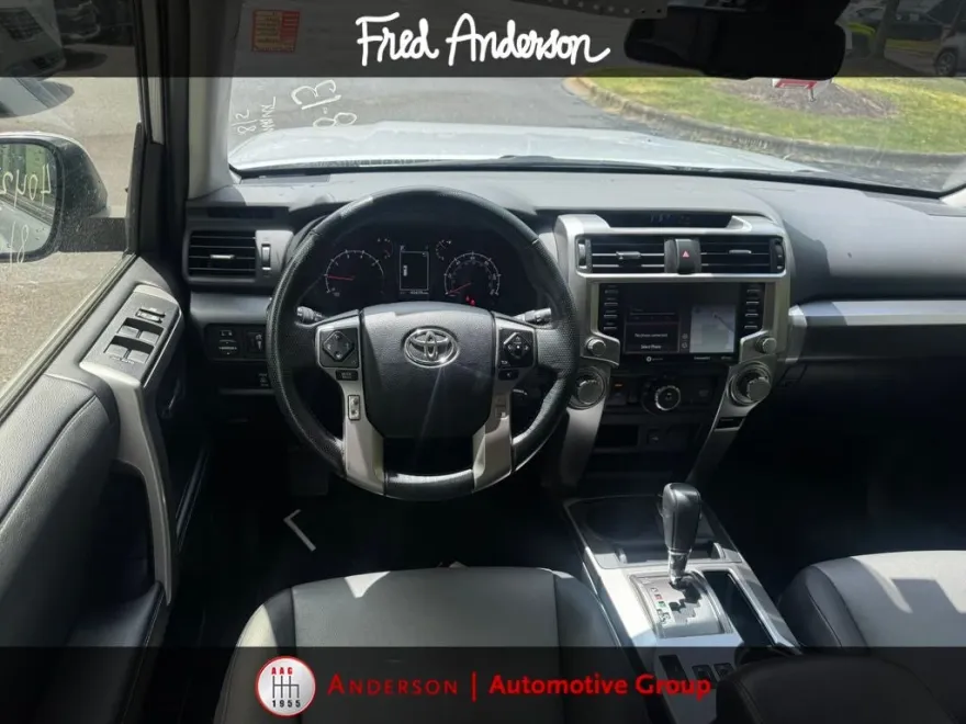 2024 Toyota 4Runner SR5 Premium photo 1