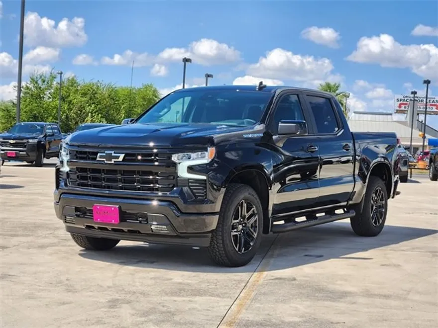 2026 Chevrolet Silverado 1500 RST photo 1
