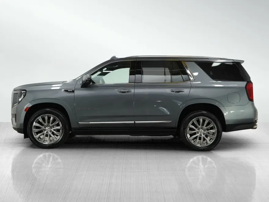 2022 Gmc Yukon Denali photo 1