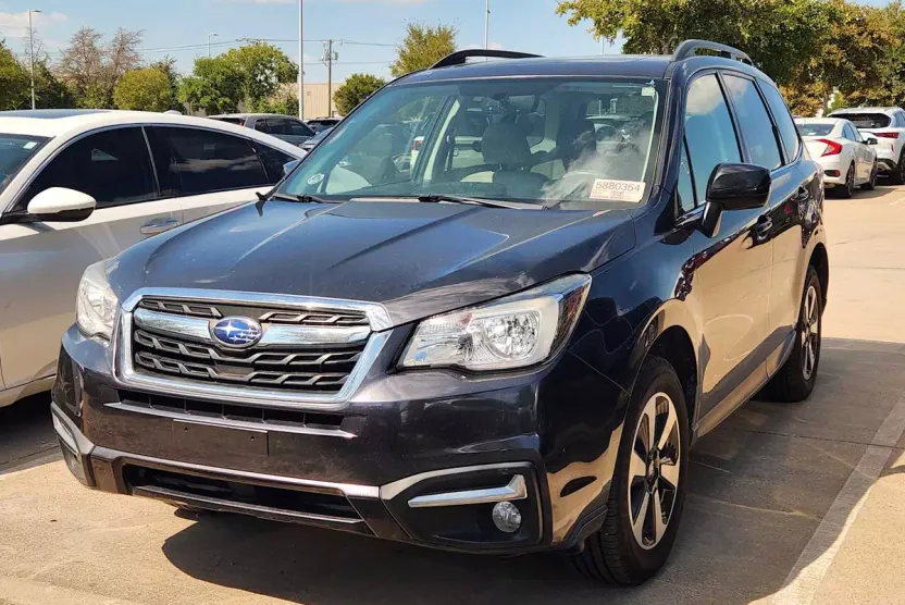 2017 Subaru Forester 2.5i Limited photo 1