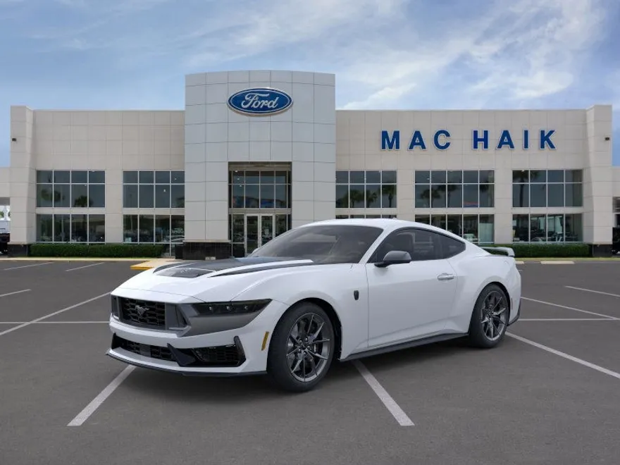 2025 Ford Mustang Dark Horse photo 1
