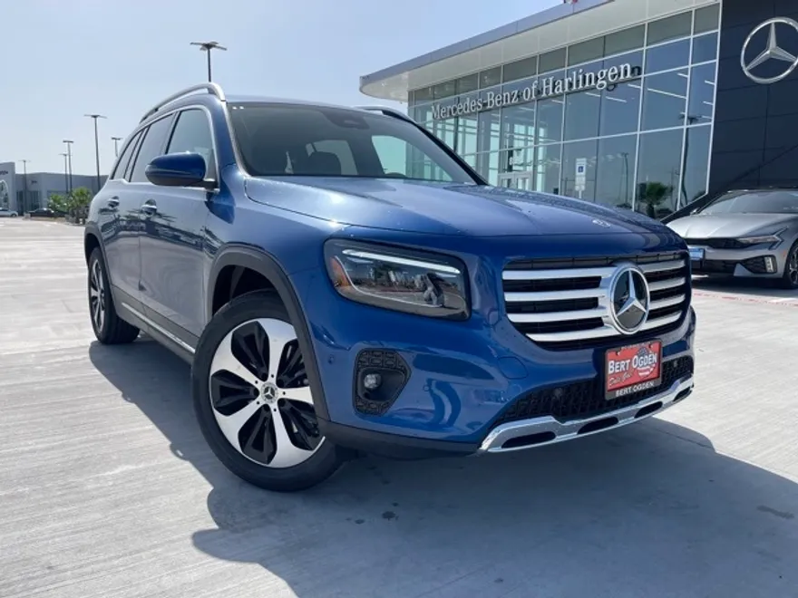 2025 Mercedes Benz GLB 250 photo 1