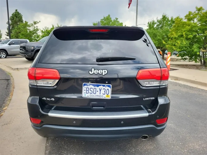 2015 Jeep Grand Cherokee Limited photo 1