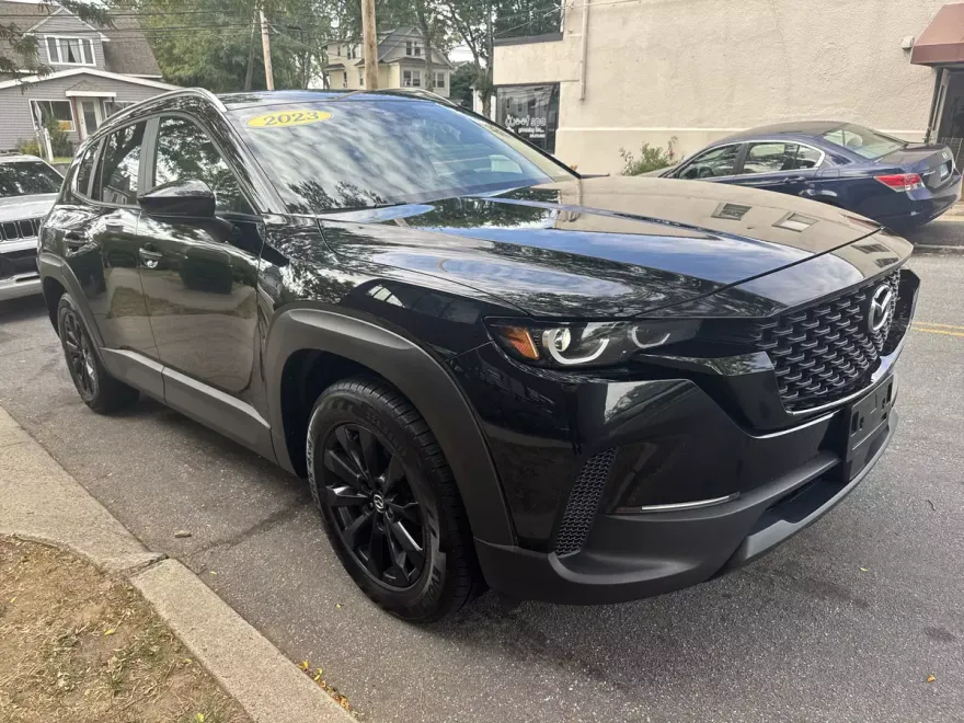 2023 Mazda CX-50 2.5 Preferred Plus photo 1