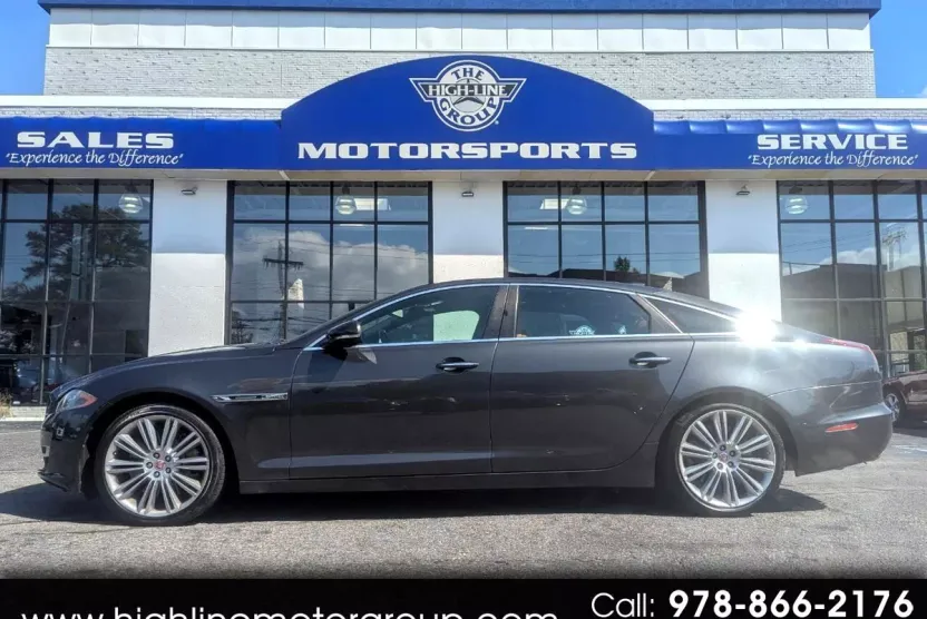 2017 Jaguar XJ XJL Supercharged photo 1