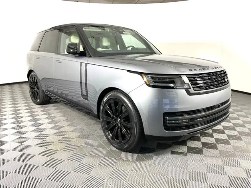 2025 Land Rover Range Rover SE photo 1